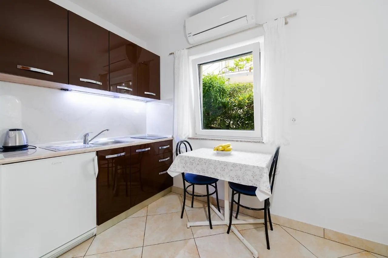 Apartments Melita Crikvenica